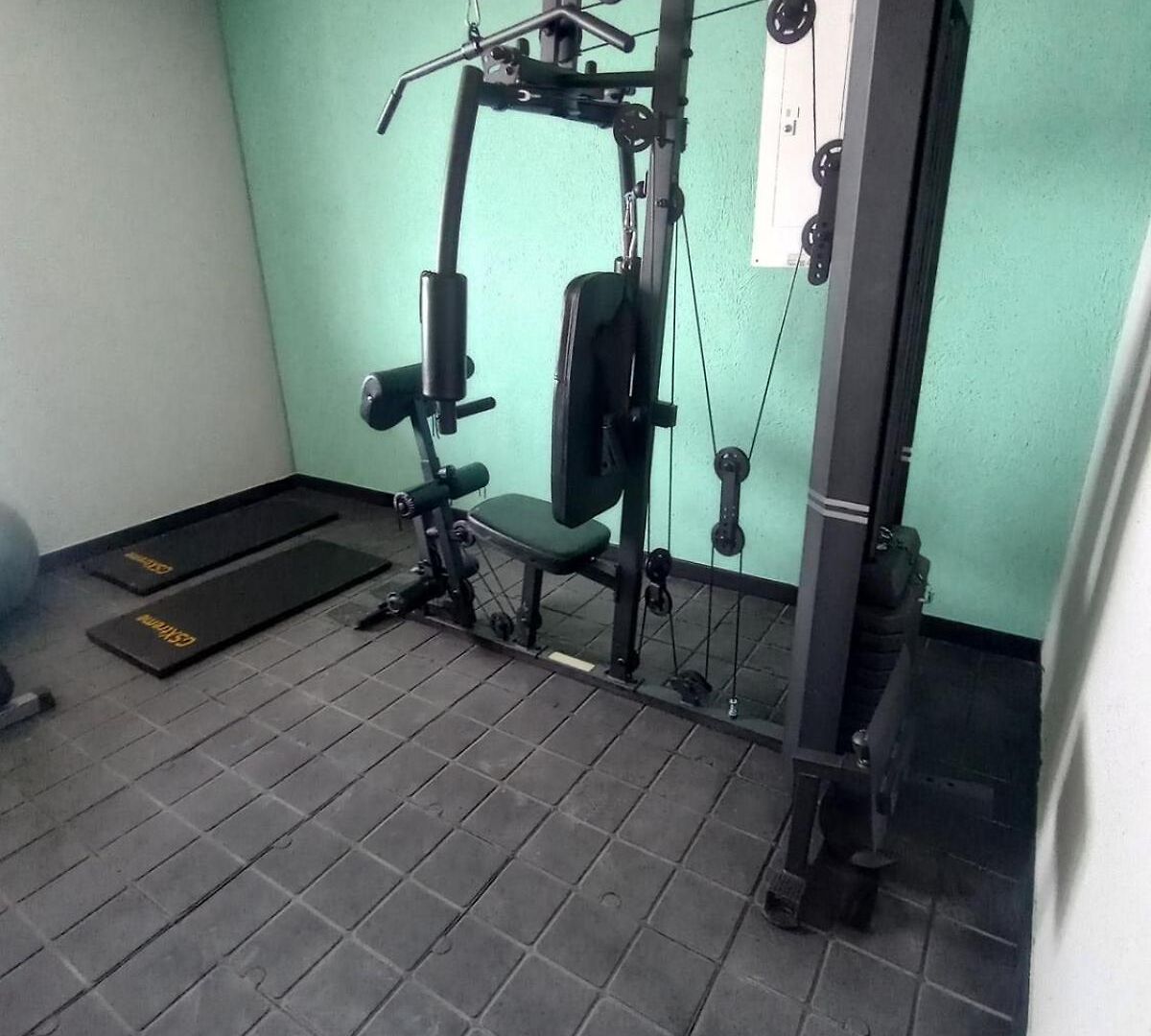 2 2 Banos En Edificio Confortable Piscina, Gym, Coworking, Salon, Parqueadero, Sobre Avenida Principal *