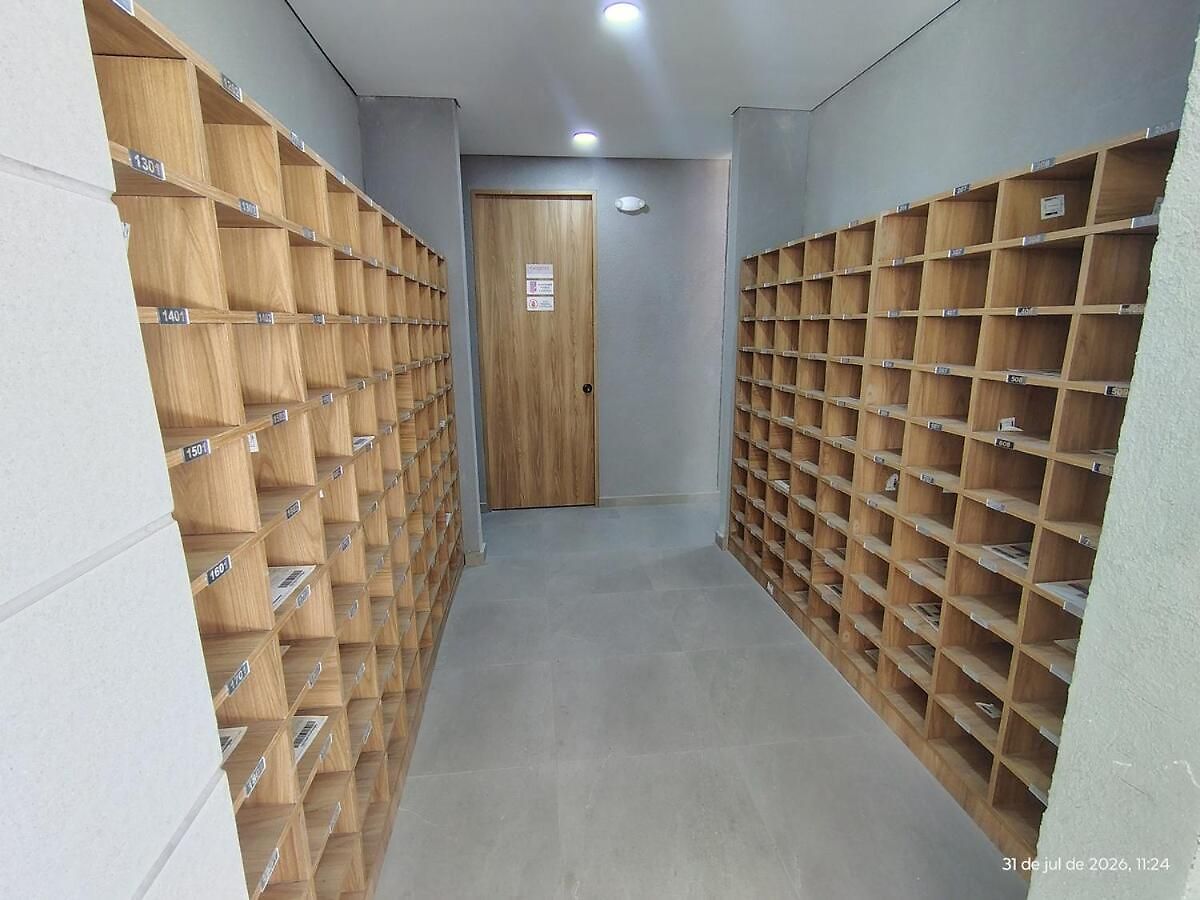 2 2 Banos En Edificio Confortable Piscina, Gym, Coworking, Salon, Parqueadero, Sobre Avenida Principal *
