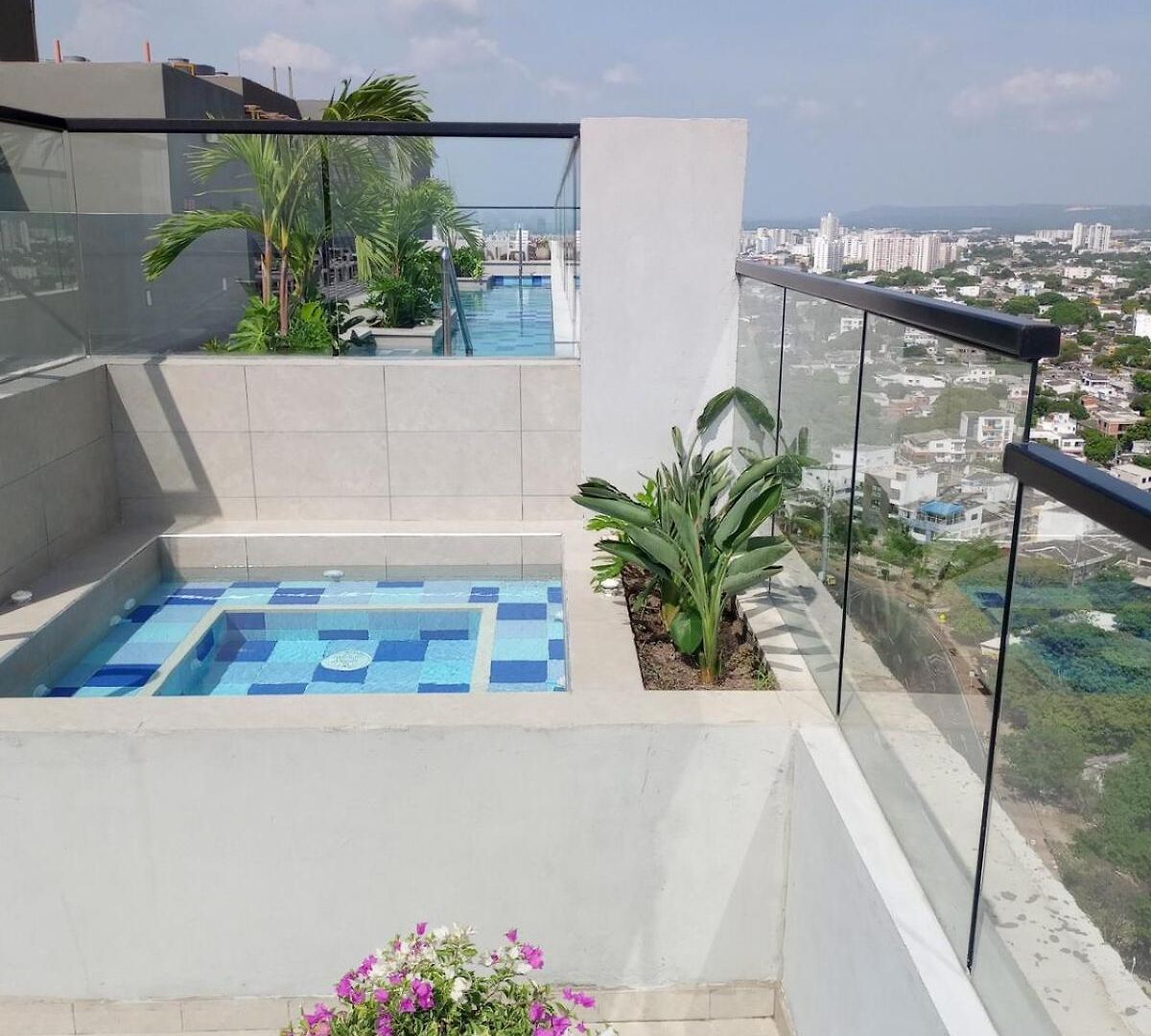 Apartamento 2 2 Banos En Edificio Confortable Piscina, Gym, Coworking, Salon, Parqueadero, Sobre Avenida Principal
