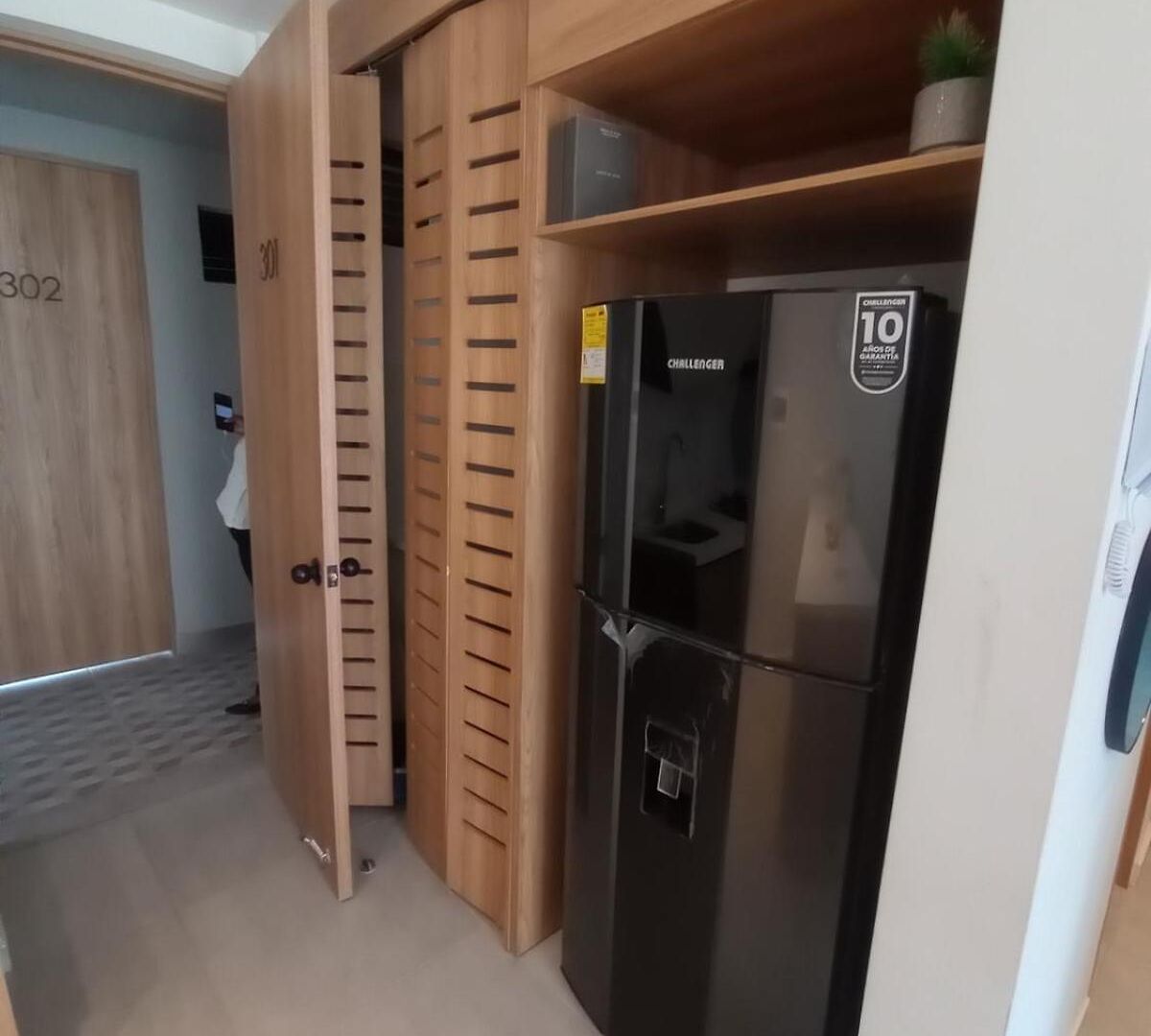 Apartamento 2 2 Banos En Edificio Confortable Piscina, Gym, Coworking, Salon, Parqueadero, Sobre Avenida Principal Cartagena