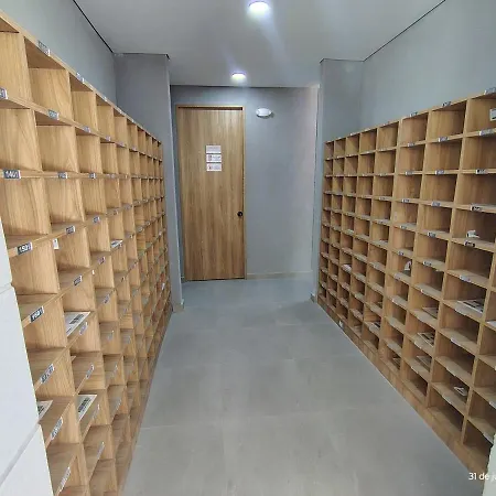 2 2 Banos En Edificio Confortable Piscina, Gym, Coworking, Salon, Parqueadero, Sobre Avenida Principal *