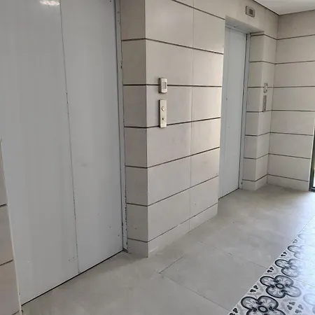2 2 Banos En Edificio Confortable Piscina, Gym, Coworking, Salon, Parqueadero, Sobre Avenida Principal